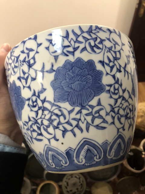 古玩陶瓷花卉紋青花蓋缸（超精品）拍賣，當前價格299元