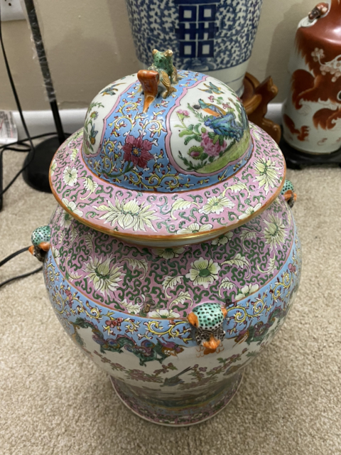 古玩陶瓷晚清花鳥將軍罐拍賣,當前價格1元