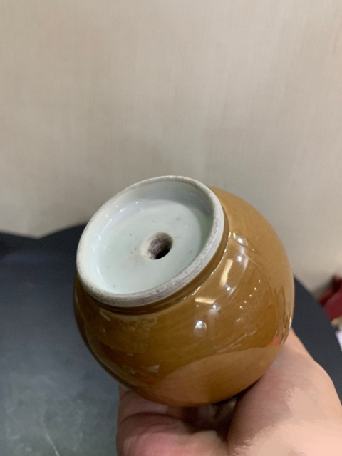 古玩陶瓷下紫金釉上青花葫蘆型錐把瓶真品鑒賞圖