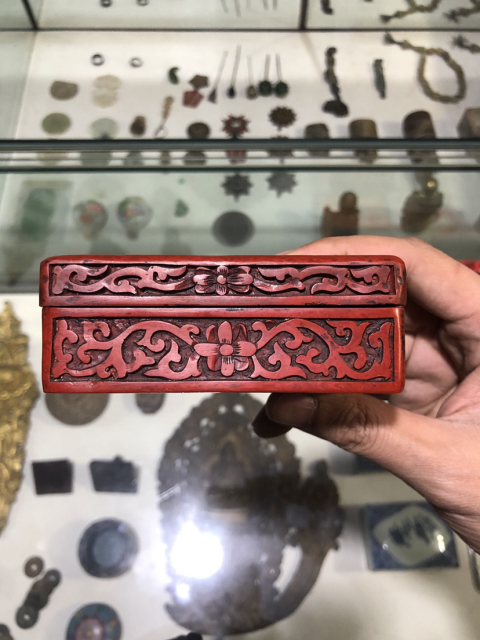古玩雜項(xiàng)清代漆盒拍賣，當(dāng)前價(jià)格1699元