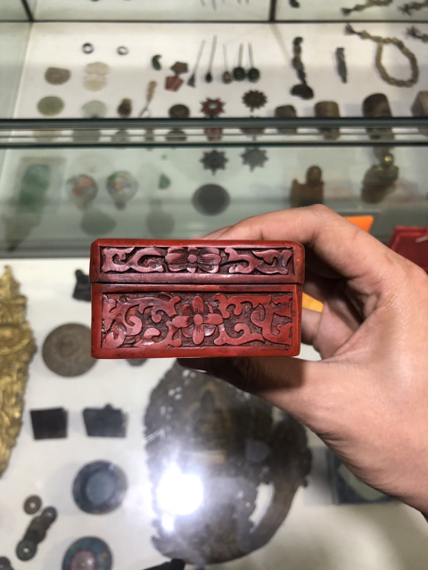 古玩雜項(xiàng)清代漆盒拍賣，當(dāng)前價(jià)格1699元
