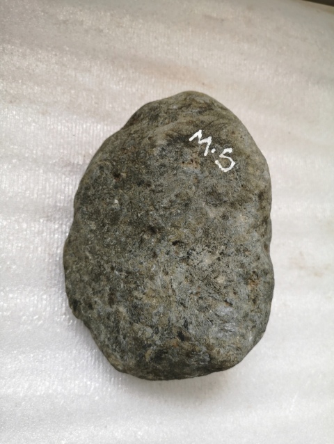 古玩玉器翡翠原石拍賣，當前價格750元