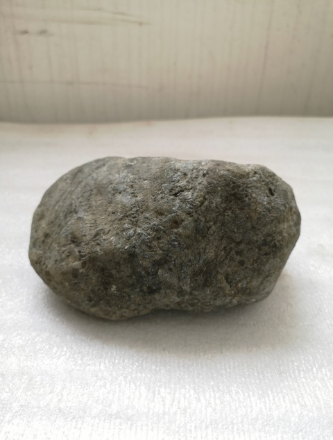 古玩玉器翡翠原石拍賣，當前價格750元