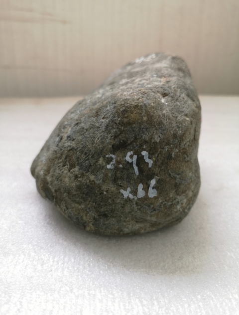 古玩玉器翡翠原石拍賣，當前價格750元