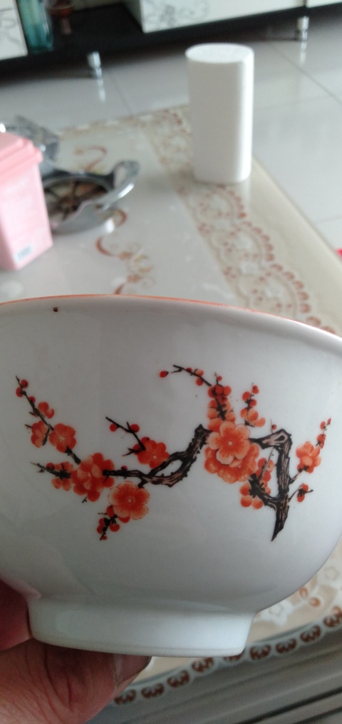 古玩陶瓷彩繪梅花紋碗拍賣,當前價格68元