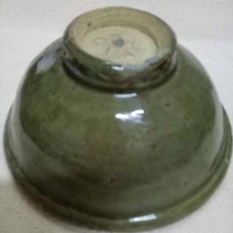 古玩陶瓷元龍泉窯満池嬌紋唇口碗拍賣,當前價格999元
