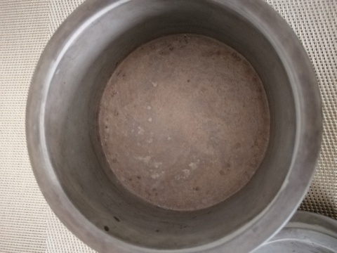古玩陶瓷放漏   紫砂蛐蛐罐拍賣，當前價格888元