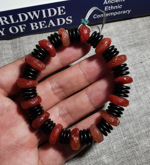 古玩玉器千年瑪瑙手鏈拍賣,當前價格399元