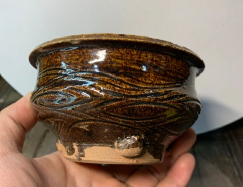 古玩陶瓷褐釉劃花香爐拍賣，當前價格1698元