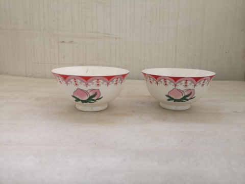 古玩陶瓷貼花壽星仙桃紋碗80-90年代拍賣，當前價格260元