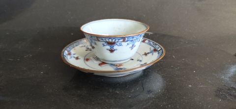 古玩陶瓷青花加彩杯盤拍賣,當(dāng)前價(jià)格1999元