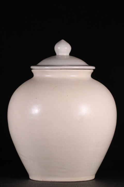 古玩陶瓷鞏縣窯白釉萬年罐拍賣，當前價格10000元