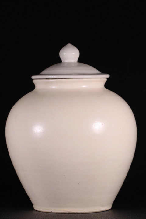 古玩陶瓷鞏縣窯白釉萬年罐拍賣，當前價格10000元