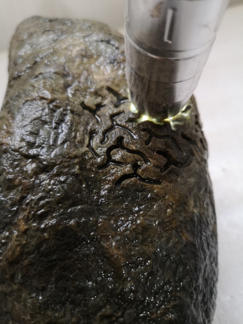 古玩玉器翡翠原石拍賣，當前價格888元