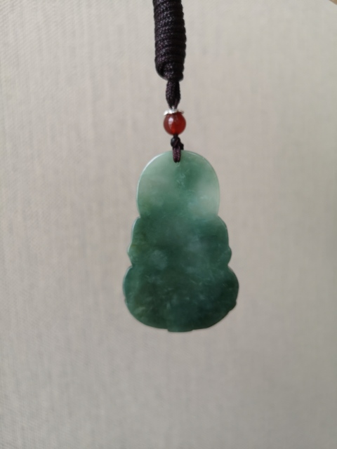 古玩玉器翡翠觀音拍賣，當(dāng)前價(jià)格550元