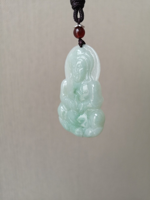 古玩玉器翡翠觀音拍賣,當前價格680元