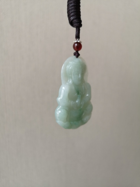 古玩玉器翡翠觀音拍賣,當前價格680元