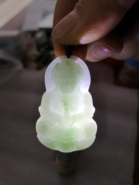 古玩玉器翡翠觀音拍賣,當前價格680元