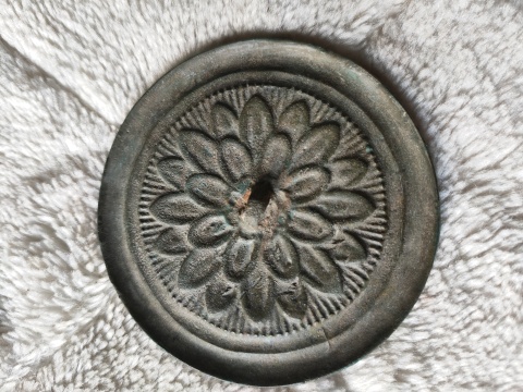 古玩銅器明代花卉紋鏡(已保真)拍賣，當前價格3500元