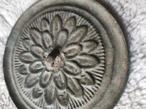 古玩銅器明代花卉紋鏡(已保真)拍賣，當前價格3500元
