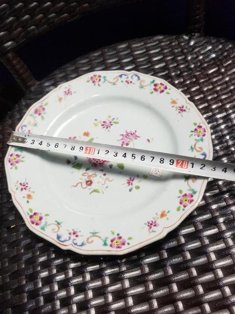 古玩陶瓷清代雍乾景德鎮窯口花卉紋粉彩盤拍賣，當前價格1999元