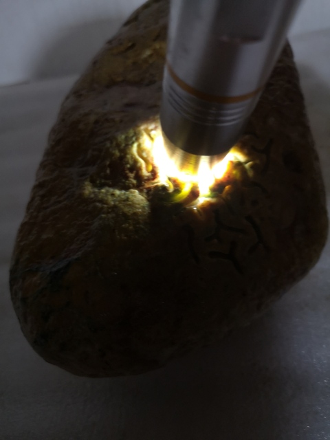 古玩玉器翡翠原石拍賣，當前價格850元