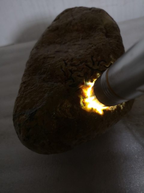 古玩玉器翡翠原石拍賣，當前價格850元