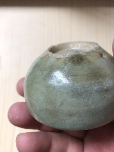 古玩陶瓷龍泉窯臥足杯拍賣，當(dāng)前價(jià)格3888元
