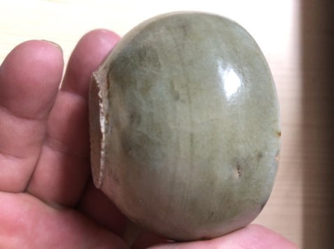 古玩陶瓷龍泉窯臥足杯拍賣，當(dāng)前價(jià)格3888元
