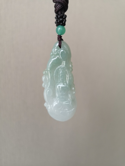 古玩玉器翡翠觀音拍賣，當前價格260元