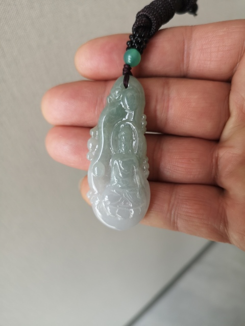 古玩玉器翡翠觀音拍賣，當前價格260元