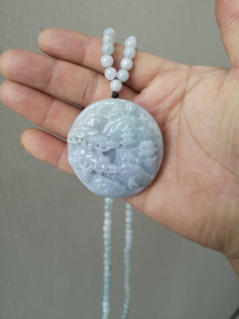 古玩玉器山水圓牌拍賣，當前價格850元