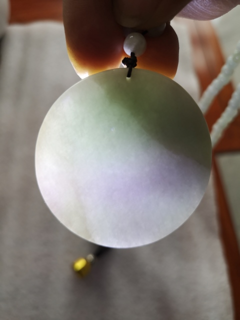 古玩玉器山水圓牌拍賣，當前價格850元