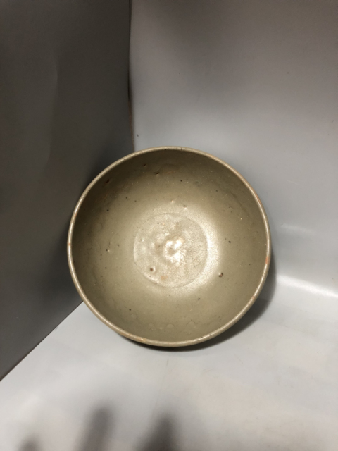 古玩陶瓷元代龍泉窯青釉碗拍賣，當前價格999元