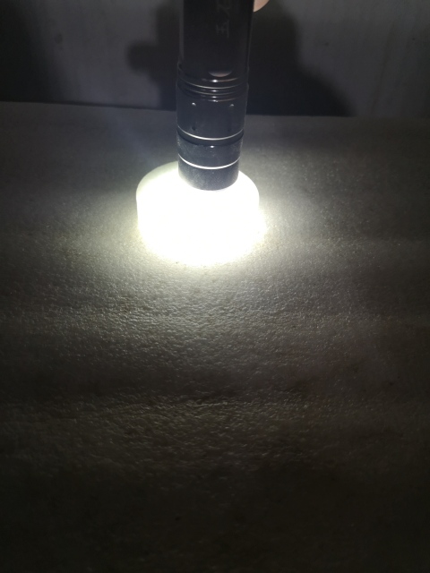 古玩玉器翡翠鐲芯拍賣，當(dāng)前價(jià)格550元