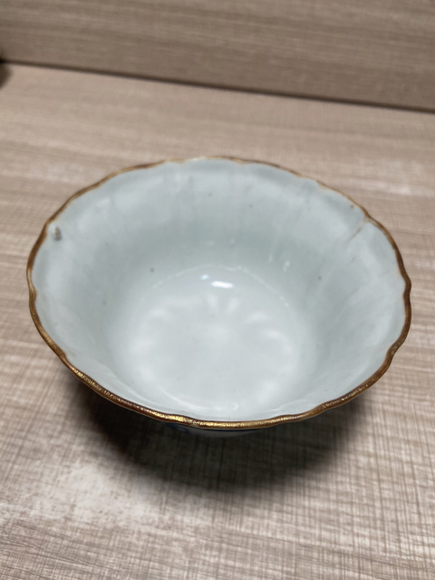 古玩陶瓷清乾隆—青花亭臺樓閣山水紋精品葵口碗拍賣，當前價格3588元