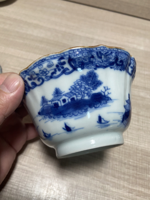 古玩陶瓷清乾隆—青花亭臺樓閣山水紋精品葵口碗拍賣，當前價格3588元