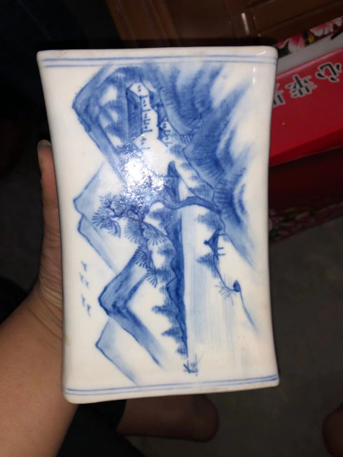 古玩陶瓷青花風景紋瓷枕拍賣,當前價格2500元