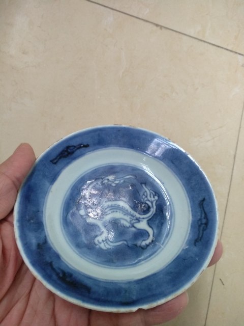 古玩陶瓷【實物保真】清.康熙.青花獅子紋折沿盤拍賣，當前價格999元