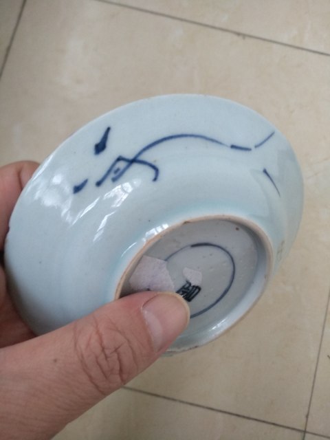 古玩陶瓷【實物保真】清.康熙.青花獅子紋折沿盤拍賣，當前價格999元