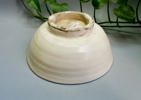 古玩陶瓷精美少見元代奶白釉碗拍賣，當前價格999元