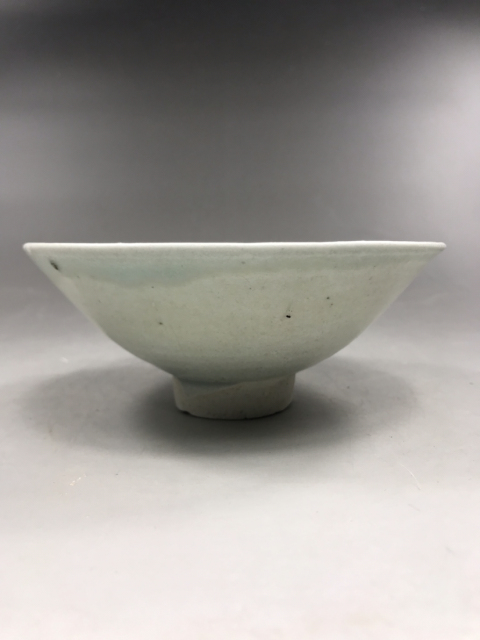 古玩陶瓷宋代影青高足斗笠碗拍賣,當(dāng)前價(jià)格2999元
