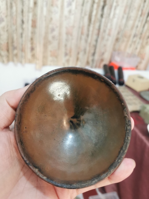古玩陶瓷宋代柿紅釉七彩光建盞拍賣，當(dāng)前價(jià)格2999元
