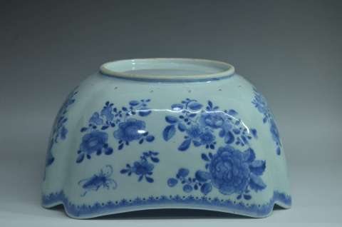 古玩陶瓷【乾隆精品】清乾隆四方倭角四方升斗拍賣，當前價格11900元