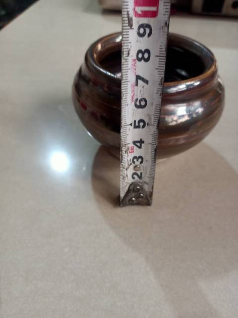 古玩陶瓷明代紫金釉罐拍賣(mài),當(dāng)前價(jià)格999元