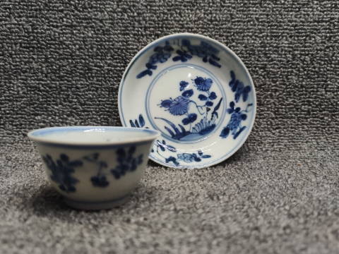 古玩陶瓷康熙花卉紋青花杯盤拍賣，當前價格999元