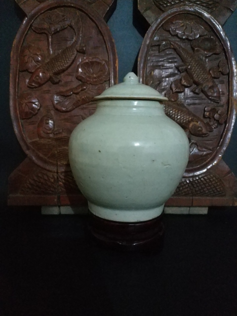 古玩陶瓷明萬歷甜白釉罐拍賣,當前價格1140元