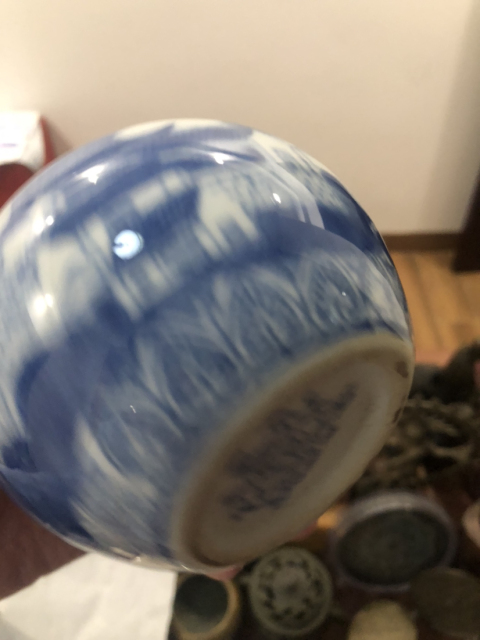 古玩陶瓷樓臺亭閣山水紋青花罐拍賣,當前價格199元