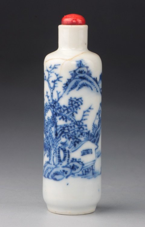 古玩陶瓷【3748】清康熙 青花通景山水高士圖鼻煙壺拍賣,當前價格2680元