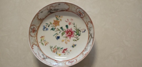 古玩陶瓷花卉紋彩繪杯盤拍賣，當前價格1999元